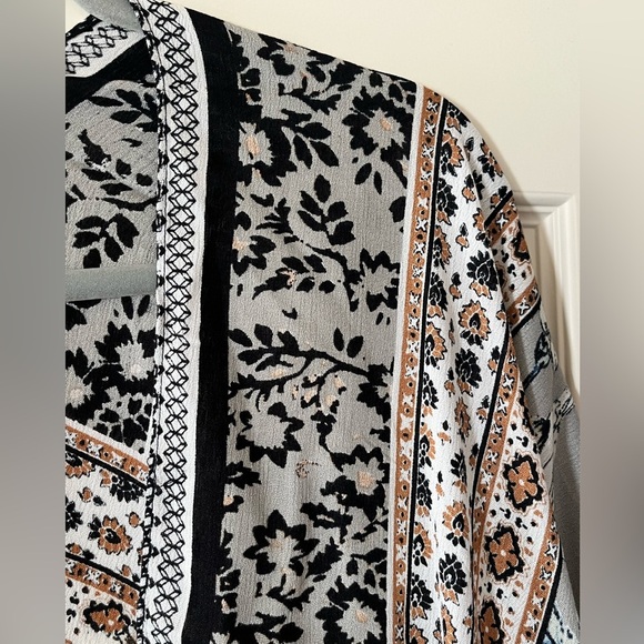 NWT Vince Camuto Ruana Wrap, Rayon Women’s OS - Picture 9 of 16